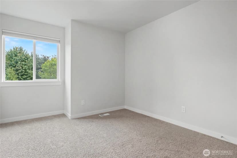 Property photo for 4246 Maple Street Se, Olympia photo 18