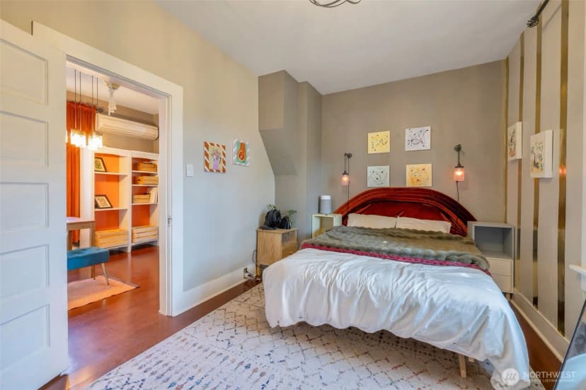 Property photo for 937 N 88th Street, Seattle photo 13