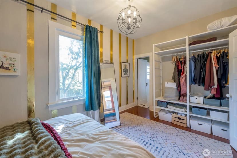 Property photo for 937 N 88th Street, Seattle photo 14