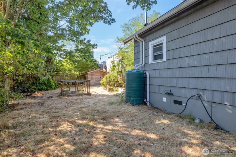 Property photo for 937 N 88th Street, Seattle photo 25