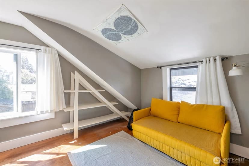 Property photo for 937 N 88th Street, Seattle photo 20