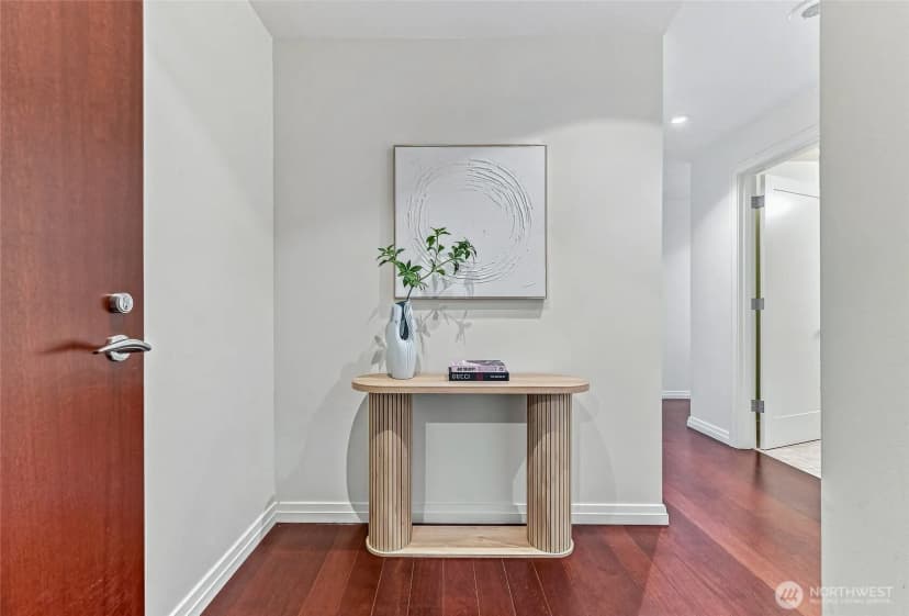 Property photo for 500 106th Avenue Ne #1205, Bellevue photo 3