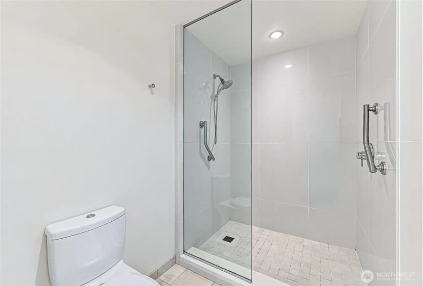 Property photo for 500 106th Avenue Ne #1205, Bellevue photo 24