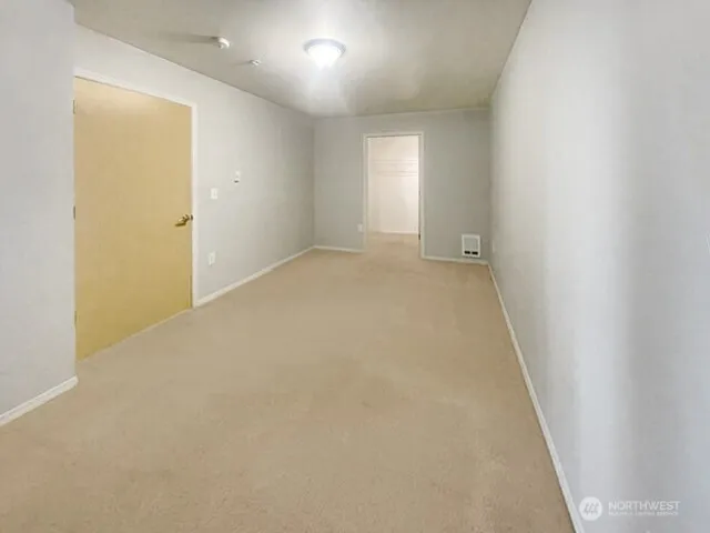Property photo for 1031 N State Street #310, Bellingham photo 8