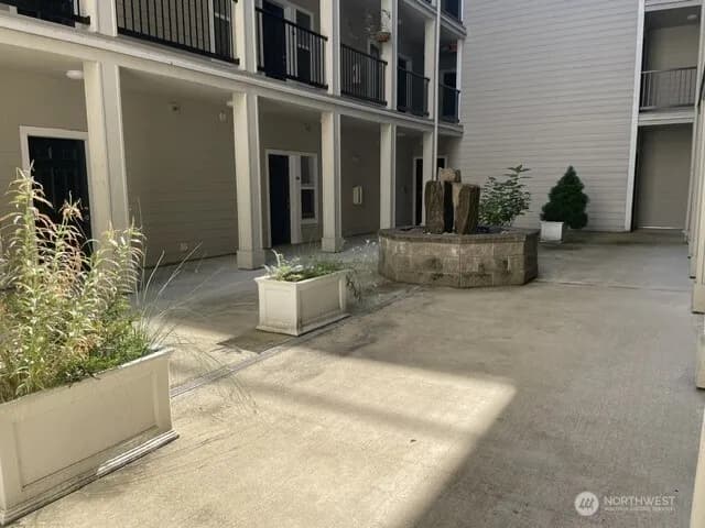 Property photo for 1031 N State Street #310, Bellingham photo 21