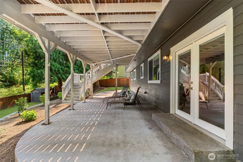 Property photo for 1618 5th Place, Kirkland photo 38