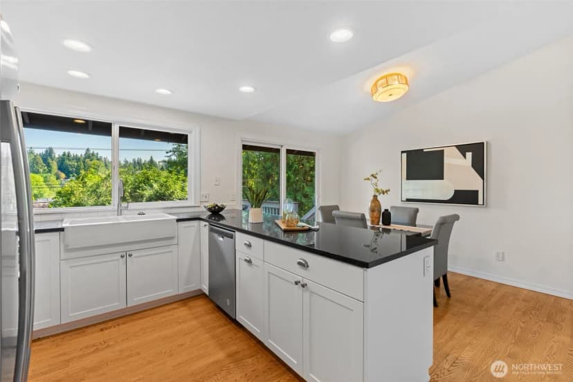 Property photo for 1618 5th Place, Kirkland photo 17