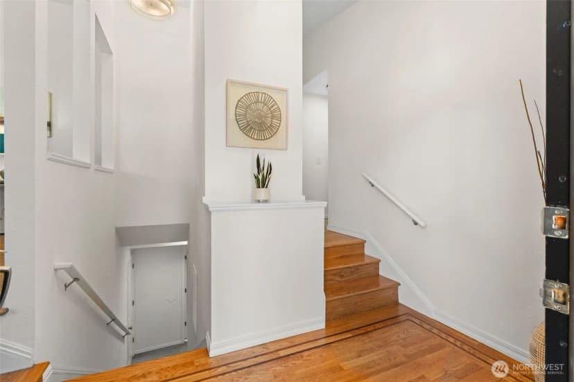 Property photo for 1618 5th Place, Kirkland photo 31