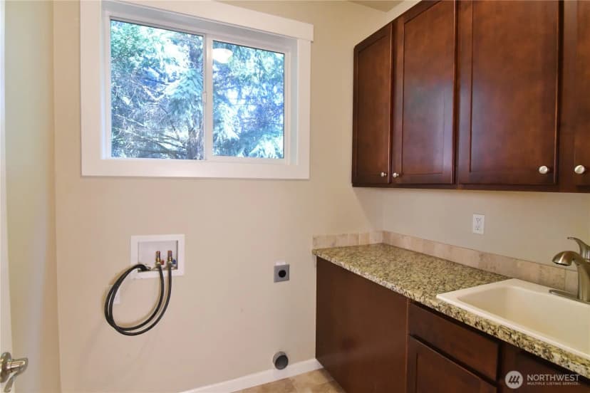Property photo for 5017 Black Rock Loop Se, Olympia photo 9