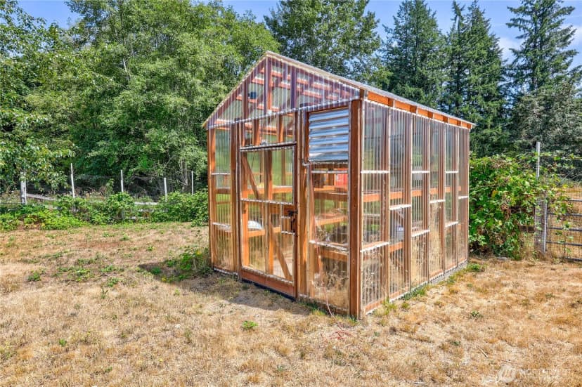 Property photo for 1305 Nw Mountain View Road, Silverdale photo 37