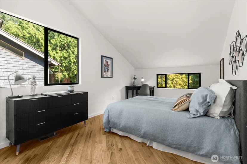 Property photo for 7400 Ne 118th Place, Kirkland photo 26