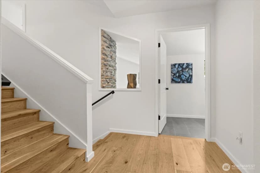 Property photo for 7400 Ne 118th Place, Kirkland photo 22