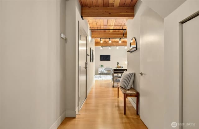 Property photo for 530 Broadway E #236, Seattle photo 4