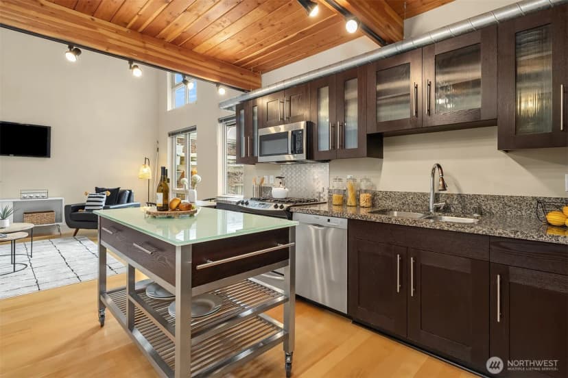Property photo for 530 Broadway E #236, Seattle photo 14