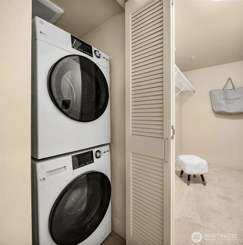 Property photo for 530 Broadway E #236, Seattle photo 11