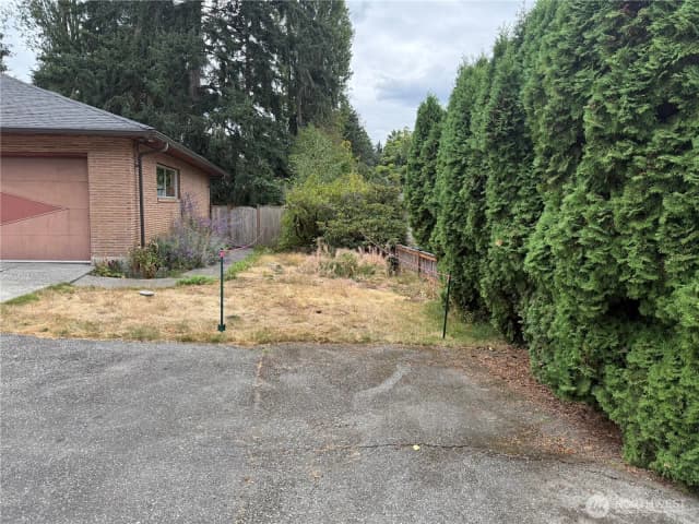 Property photo for 86 Xx Holly Lane, Edmonds