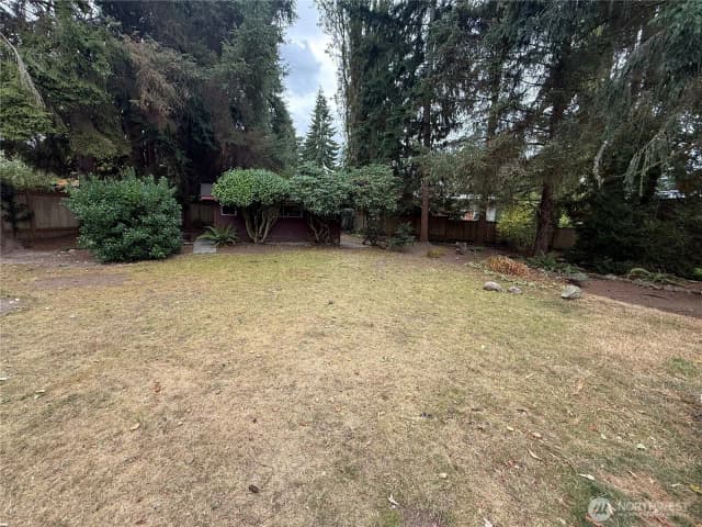 Property photo for 86 Xx Holly Lane, Edmonds photo 4