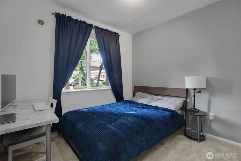 Property photo for 13000 Admiralty Way #l105, Everett photo 20