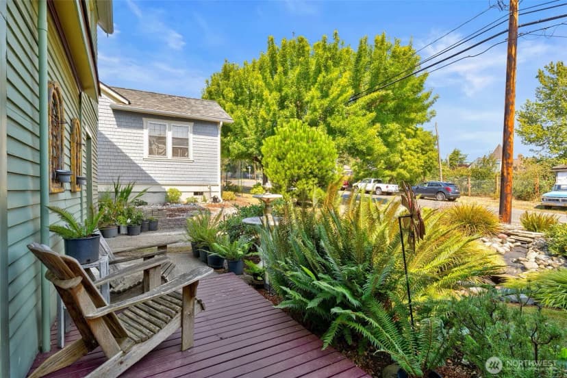 Property photo for 415 Harrison Street, Port Townsend photo 37