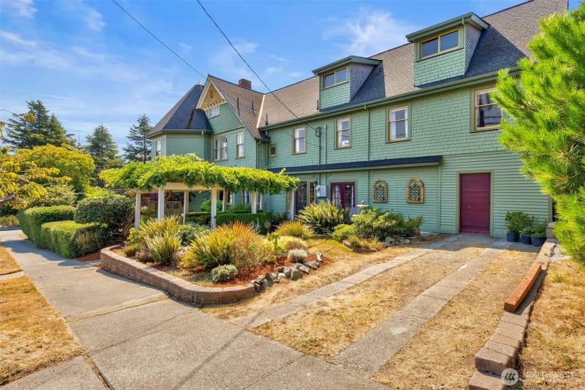 Property photo for 415 Harrison Street, Port Townsend photo 38