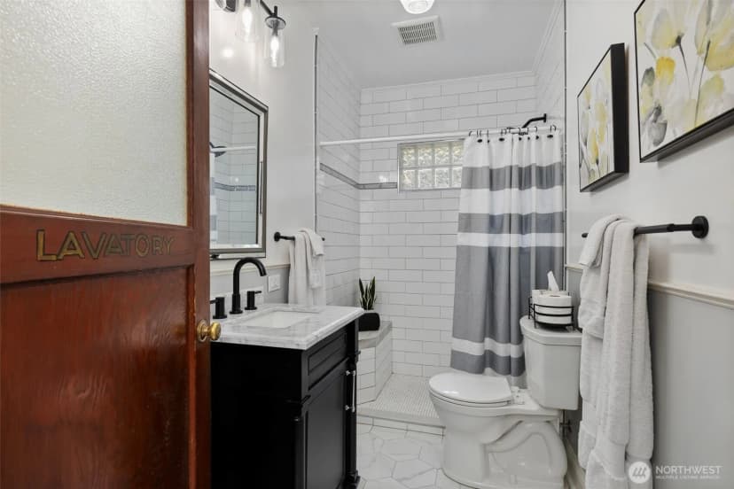 Property photo for 415 Harrison Street, Port Townsend photo 32