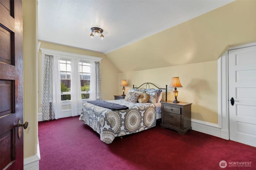 Property photo for 415 Harrison Street, Port Townsend photo 24