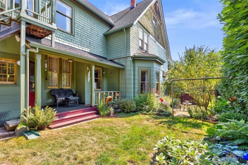 Property photo for 415 Harrison Street, Port Townsend photo 33