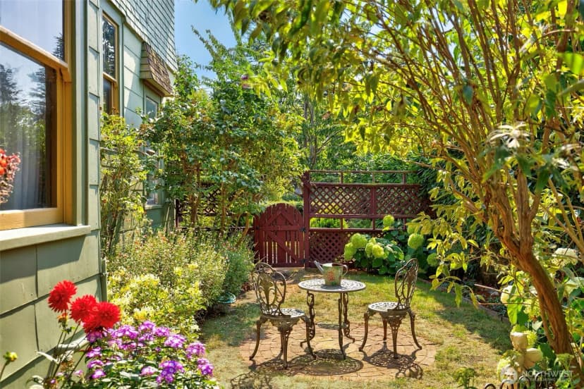 Property photo for 415 Harrison Street, Port Townsend photo 36