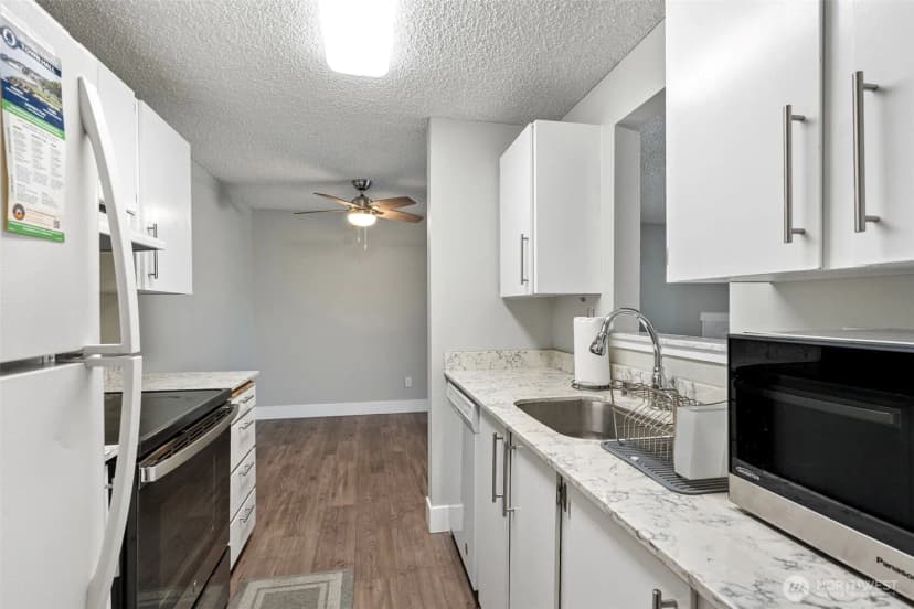 Property photo for 4501 Grandview Drive W #t221, University Place photo 7