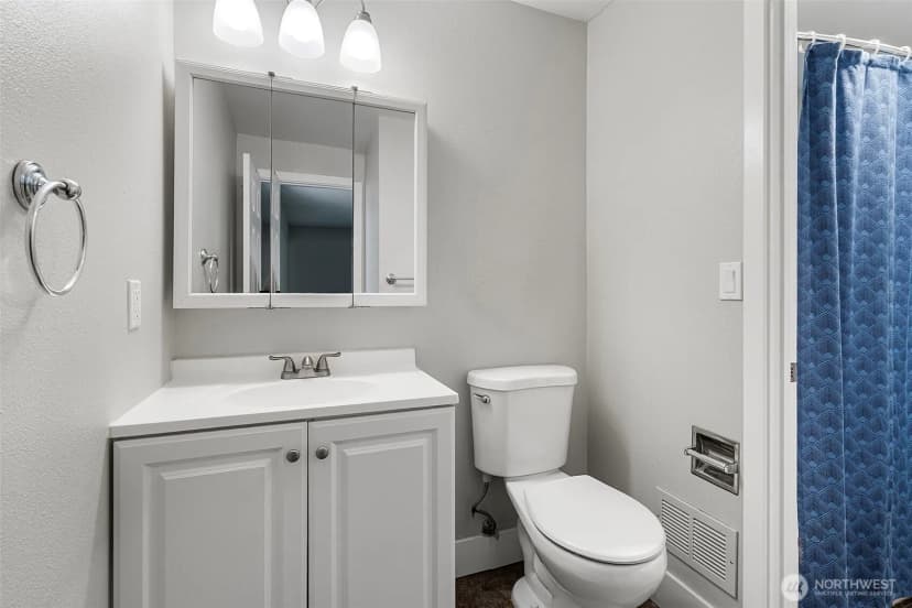 Property photo for 4501 Grandview Drive W #t221, University Place photo 8