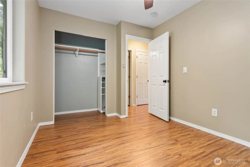 Property photo for 1428 Sweetbay Drive, Bellingham photo 28