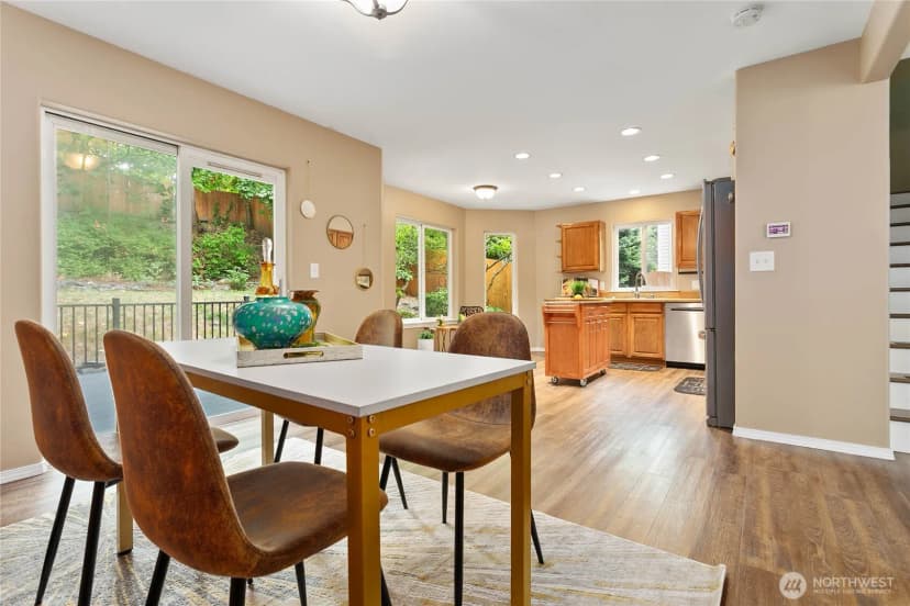 Property photo for 1428 Sweetbay Drive, Bellingham photo 15