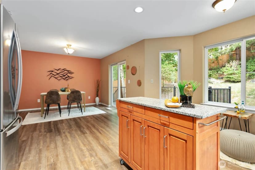Property photo for 1428 Sweetbay Drive, Bellingham photo 17