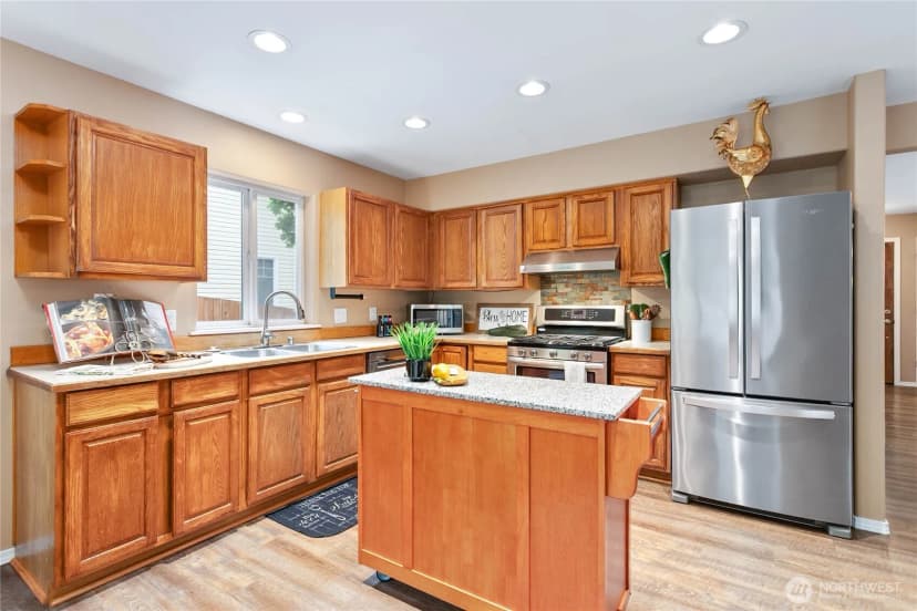 Property photo for 1428 Sweetbay Drive, Bellingham photo 18