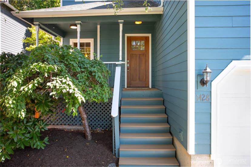 Property photo for 1428 Sweetbay Drive, Bellingham photo 8