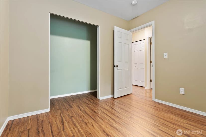 Property photo for 1428 Sweetbay Drive, Bellingham photo 25