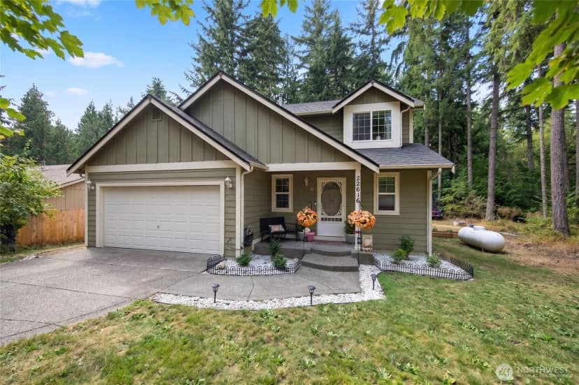 Property photo for 22616 Echowood Lane Se, Yelm