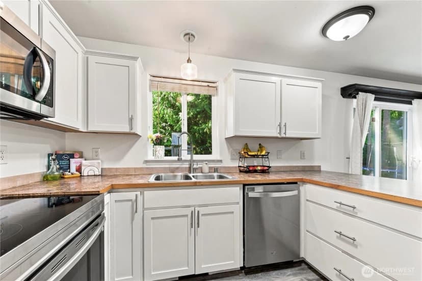 Property photo for 22616 Echowood Lane Se, Yelm photo 18