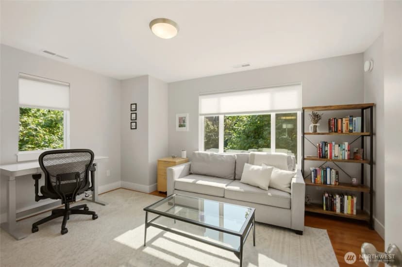 Property photo for 6800 Oswego Place Ne, Seattle photo 21