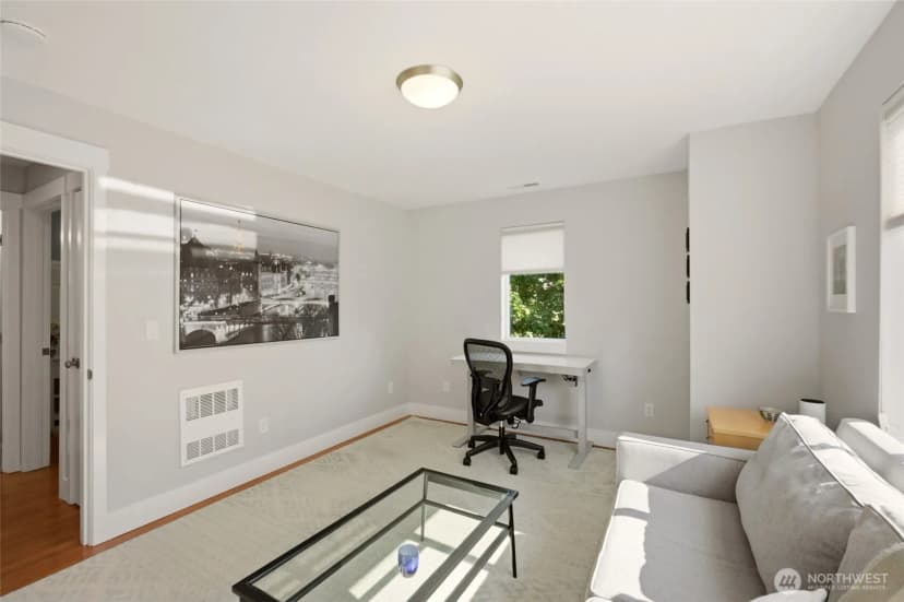 Property photo for 6800 Oswego Place Ne, Seattle photo 23