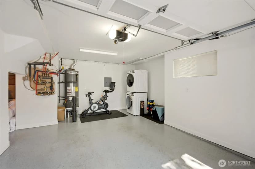 Property photo for 6800 Oswego Place Ne, Seattle photo 26