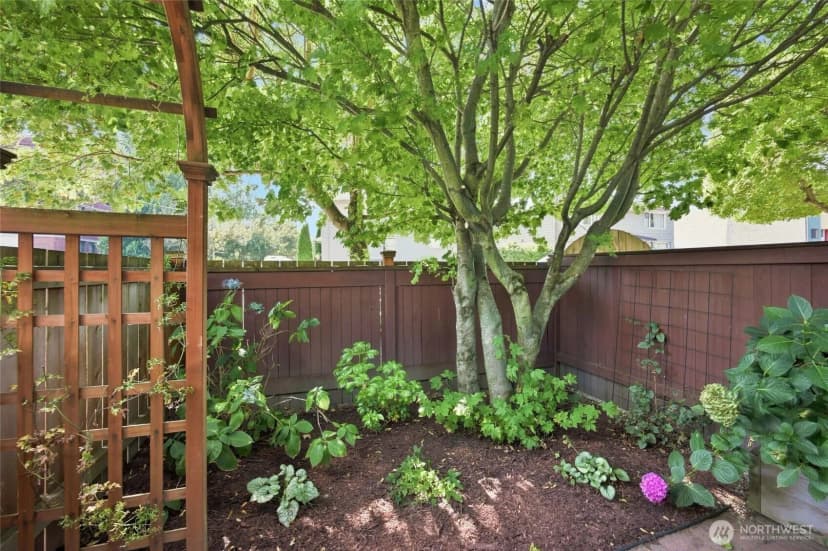 Property photo for 6800 Oswego Place Ne, Seattle photo 29