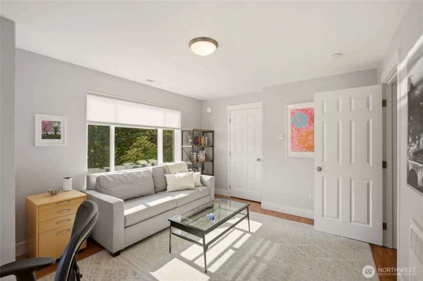 Property photo for 6800 Oswego Place Ne, Seattle photo 22