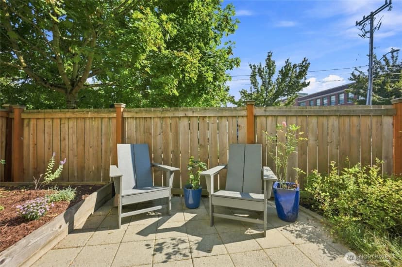 Property photo for 6800 Oswego Place Ne, Seattle photo 31