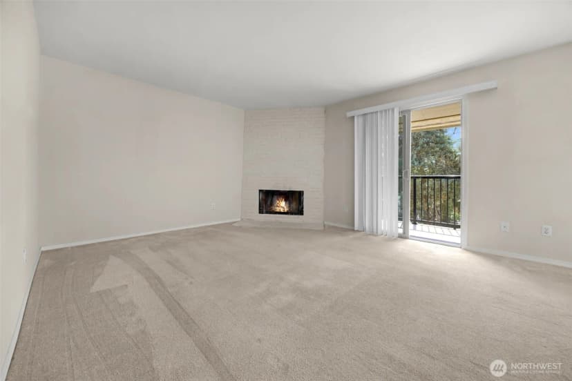 Property photo for 12525 Ne 145th Place #f107, Kirkland photo 10