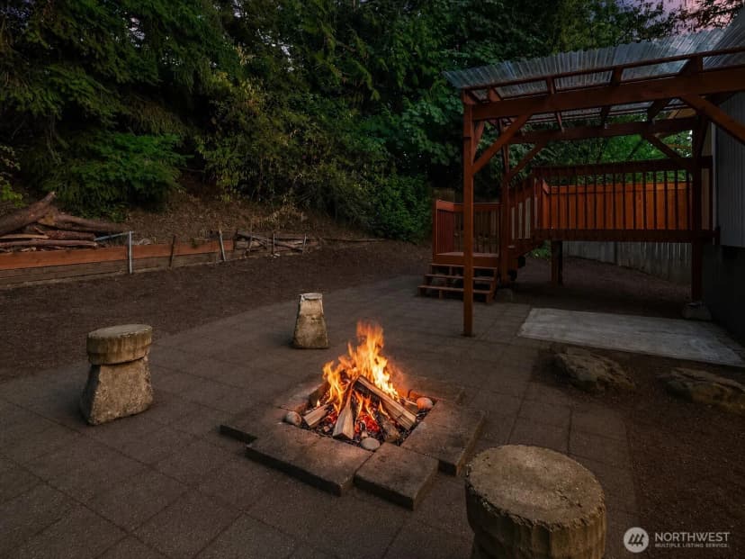 Property photo for 14340 113th Avenue Ne, Kirkland photo 36