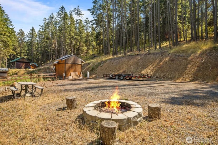 Property photo for 170 Pumphouse Hill Road, Cle Elum photo 12