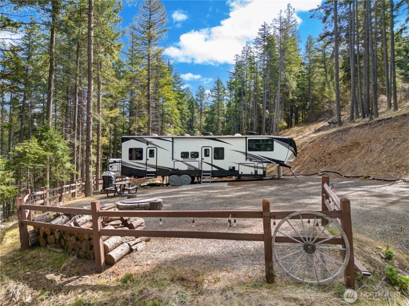 Property photo for 170 Pumphouse Hill Road, Cle Elum photo 14