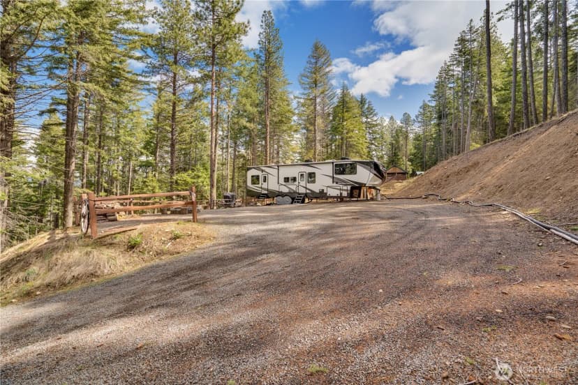 Property photo for 170 Pumphouse Hill Road, Cle Elum photo 15