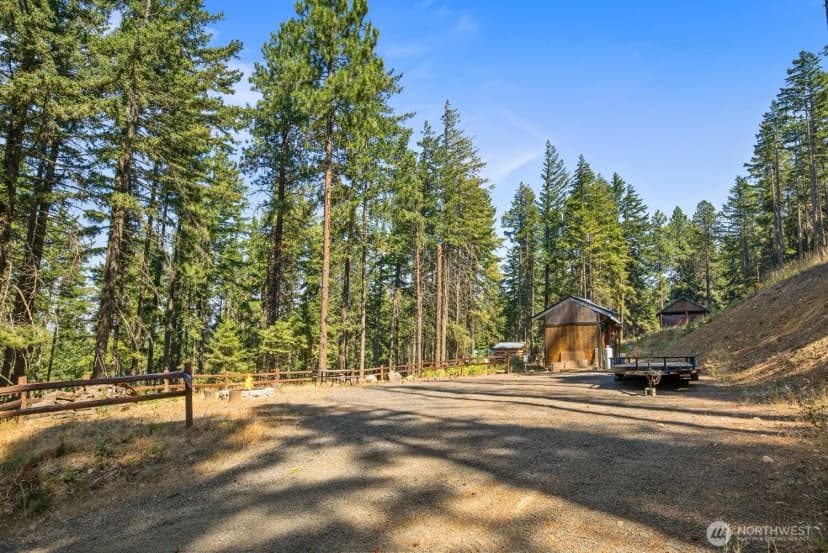 Property photo for 170 Pumphouse Hill Road, Cle Elum photo 8